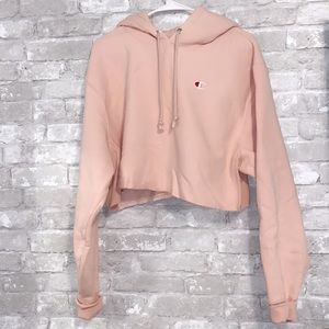 Champion Reverse Weave Women’s Blush Crop Hoodie